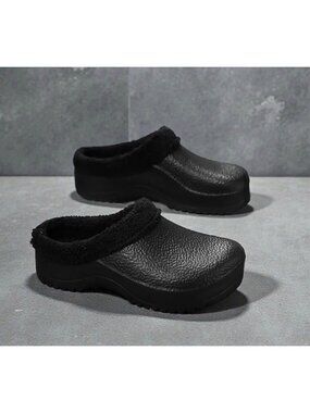 Unisex Black Fleece-Lined Clogs Women’s Size 9; Men’s Size 8.5 Lightweight Shoes